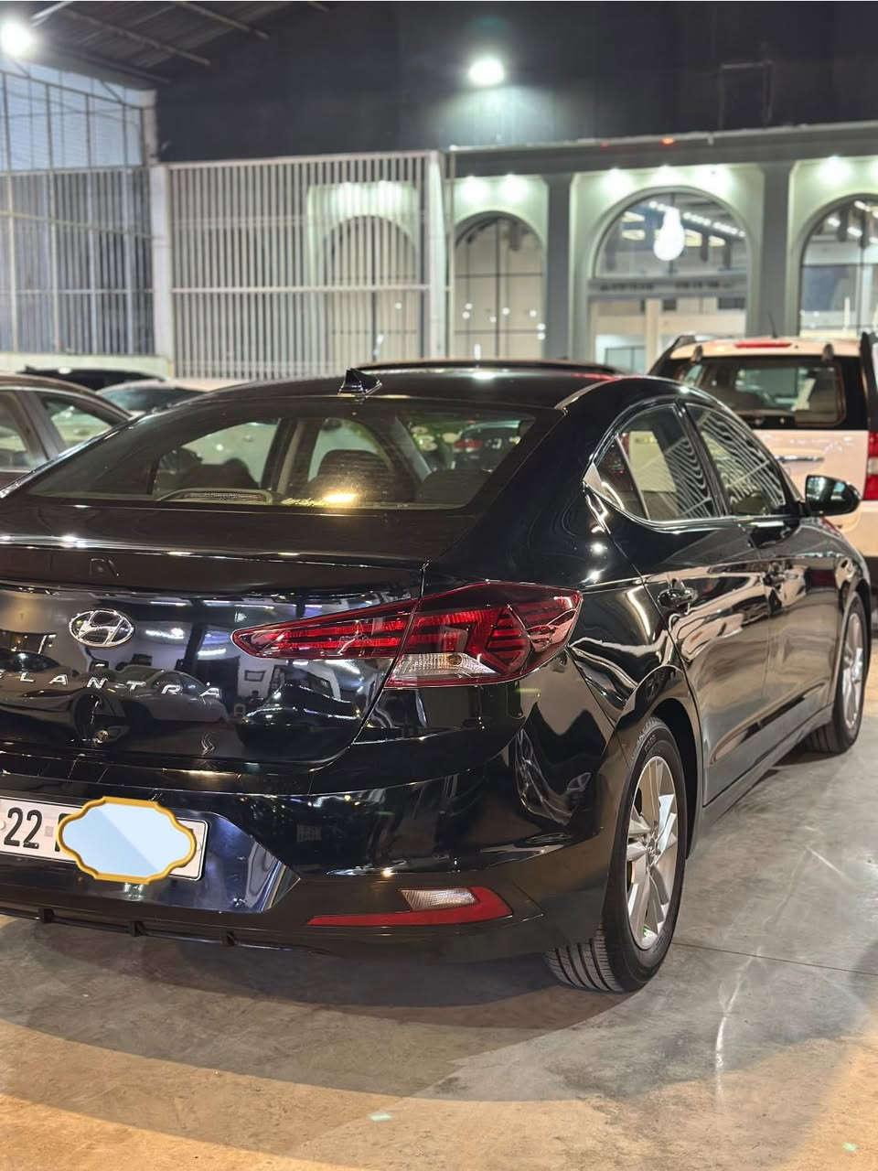 السلام عليكم
للبيع النترا 2020 فول مواصفات 
فتحه 
بصمه 
رادار 
بصمتين 
حادثها بونيد وقطعتين بارد 
السياره 127$ وبيها مجال 
مكانها اربيل 
***********
