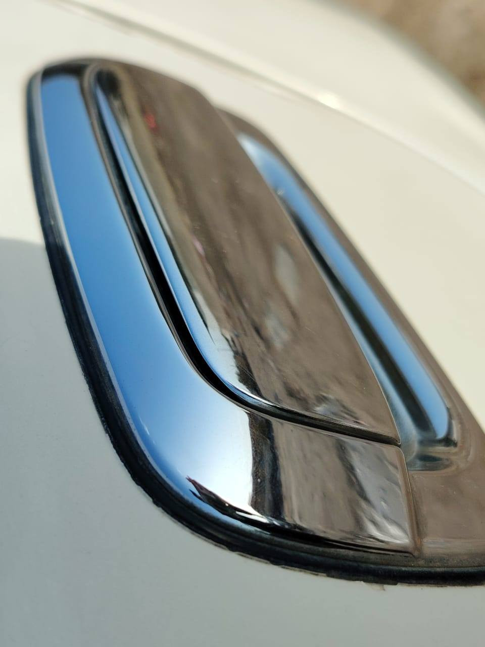 السلام عليكم ملكه للبيع موديل 2002متومه رقم بغداد سنويه 2027 تبريد ثلج تدفئه حداديه جاهزه تخم تواير 
السعر 31وبيها مجال 
***********
