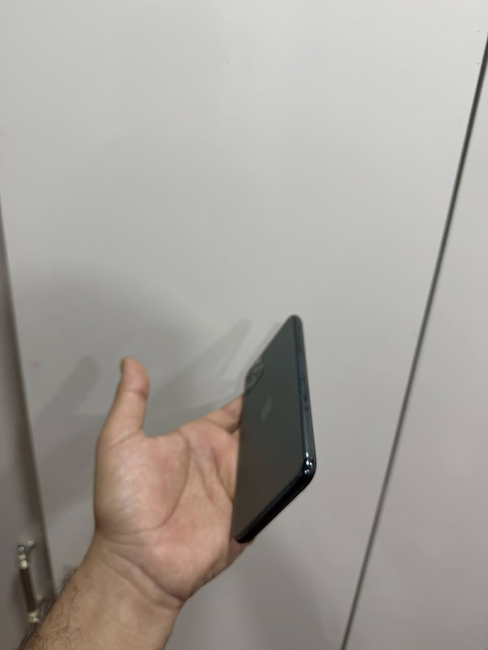 للبيع – iPhone 11 Pro Max تفصيخ
📱 جهاز تفصيخ (خربان بورد)
ينباع قطع غيار وتستفاد منه:
 • شاشة
 • كامرات
 • بطارية نسبه82
 • قطع أخرى

💰 السعر: 80 ألف كل اجهاز 
🔒 قفل (سعر نهائي)

📍 العنوان: بغداد – البياع

***********
