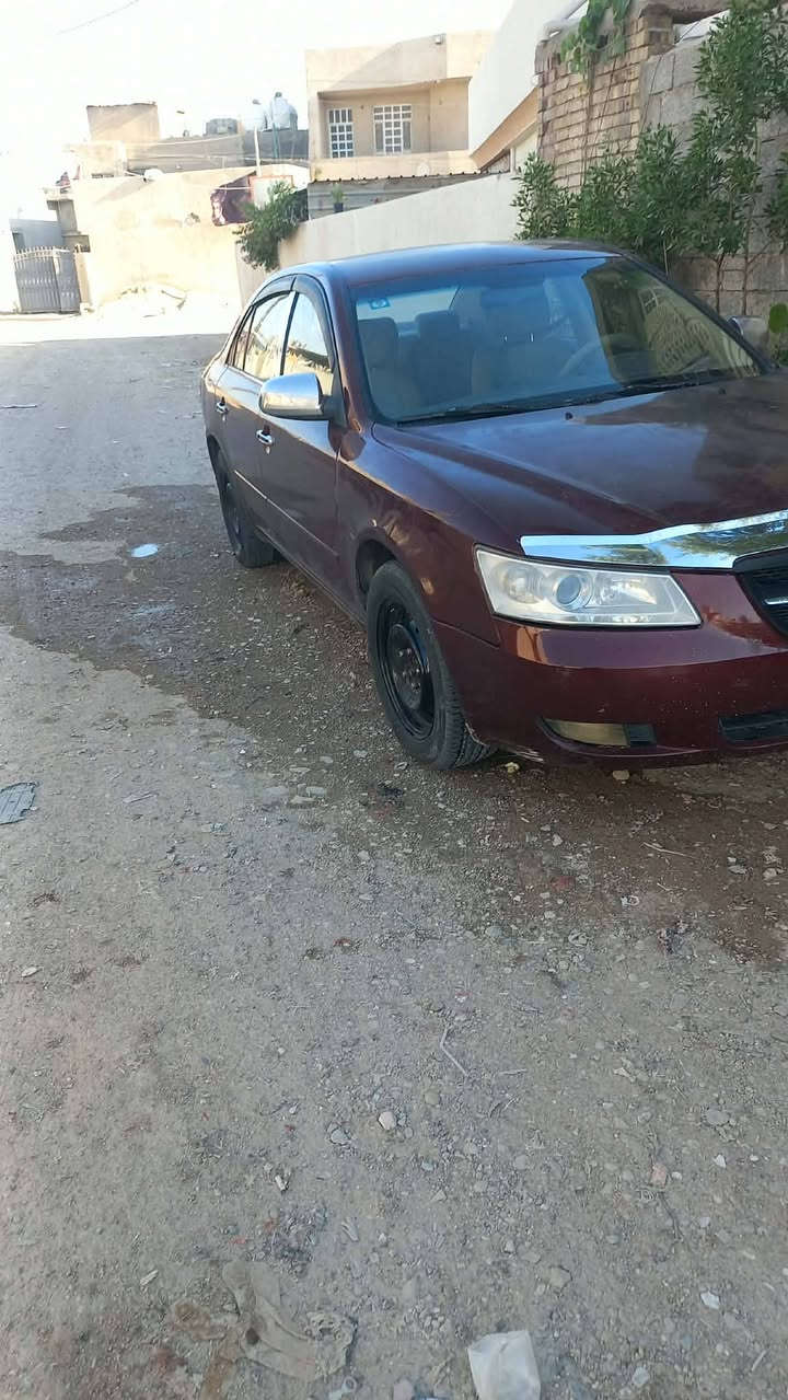 السلام عليكم سوناتا٢٠٠٨ امريكي جاهزة من كلشي محرك ٢٤٠٠نضيف تبريدغرفة صدر كير كلها تمام حادث جامرلغ امامي فقط مصبوغة احزام اثرجراد سنوية وهزة جديد السعر ٨٣بيه مجال *********** المكان بغداد الحسينية@@@
