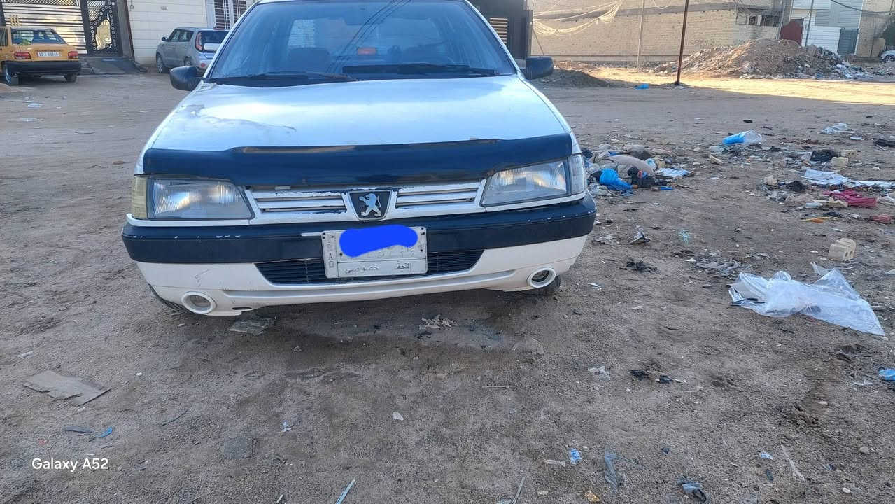 السلام عليكم للبيع بيجو روى كير ومحرك وحداديه كاملات رقم نجف وراعيها بلشاميه تحويل شوكت متحب السعر ١٧ وبيها مجال قليل للتواصل ***********موجوده بكربلاء
