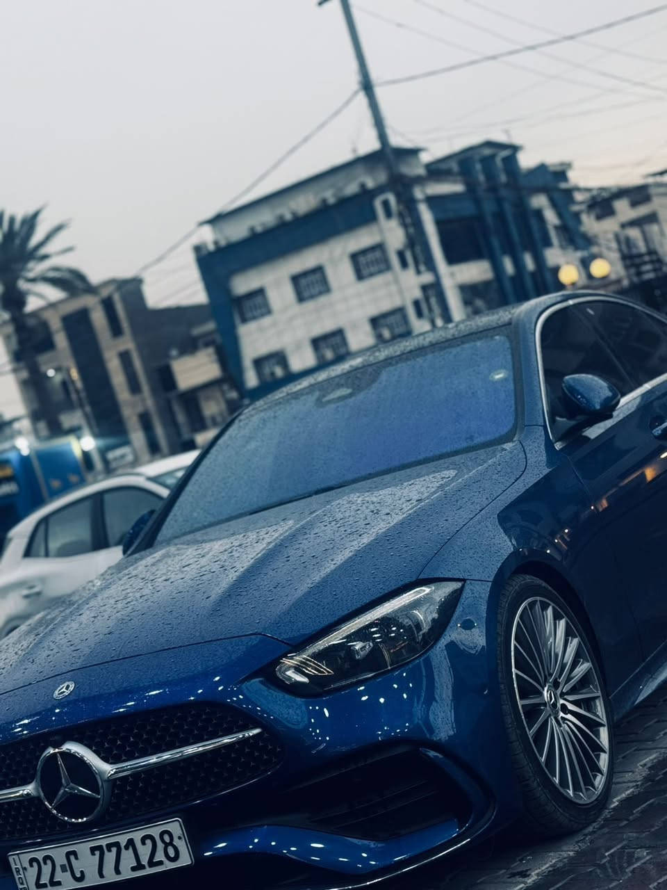 السلام عليكم مارسدس 2021 c300 وارد الماني السياره مكفوله كفاله عامه رقم اربيل وبيها تضليل نسبة 80 بال100 السياره فول مواصفات ماشيه 47 الف السياره ممحتاجه اي شي سعرها 34500$ بيها مجال عنوان بغداد المنصور للاستفسار***********
