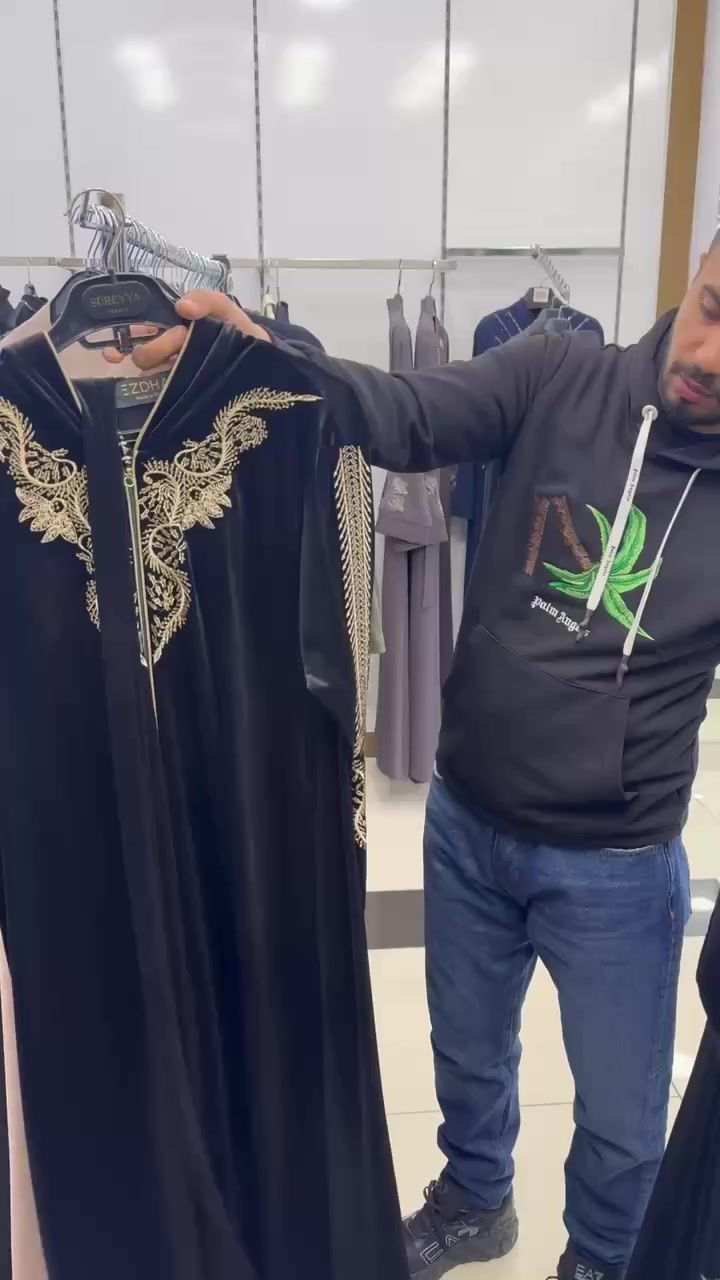 شروة عبايات عدد 100 قطعة سيريات نظامي ومكسر خامات درجة اولة من أرقا الماركات 
السعر منهي دون فاتورة 12.5 دولار للحجز تواصل وتساب 00905380714942


**إذا كنت صاحب هذا الإعلان وتريد حذفه لأي سبب، رجاءا أرسل رسالة إلى الدعم الفني**