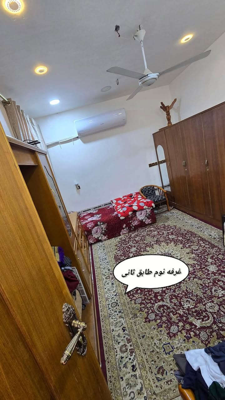 دار للبيع ٨٨ في الخطيب الزراعي شارع الشركه ثاني فرع على اليسار فرع الفرن مقابل السكله (طابق ونص غرفتين نوم)***********
