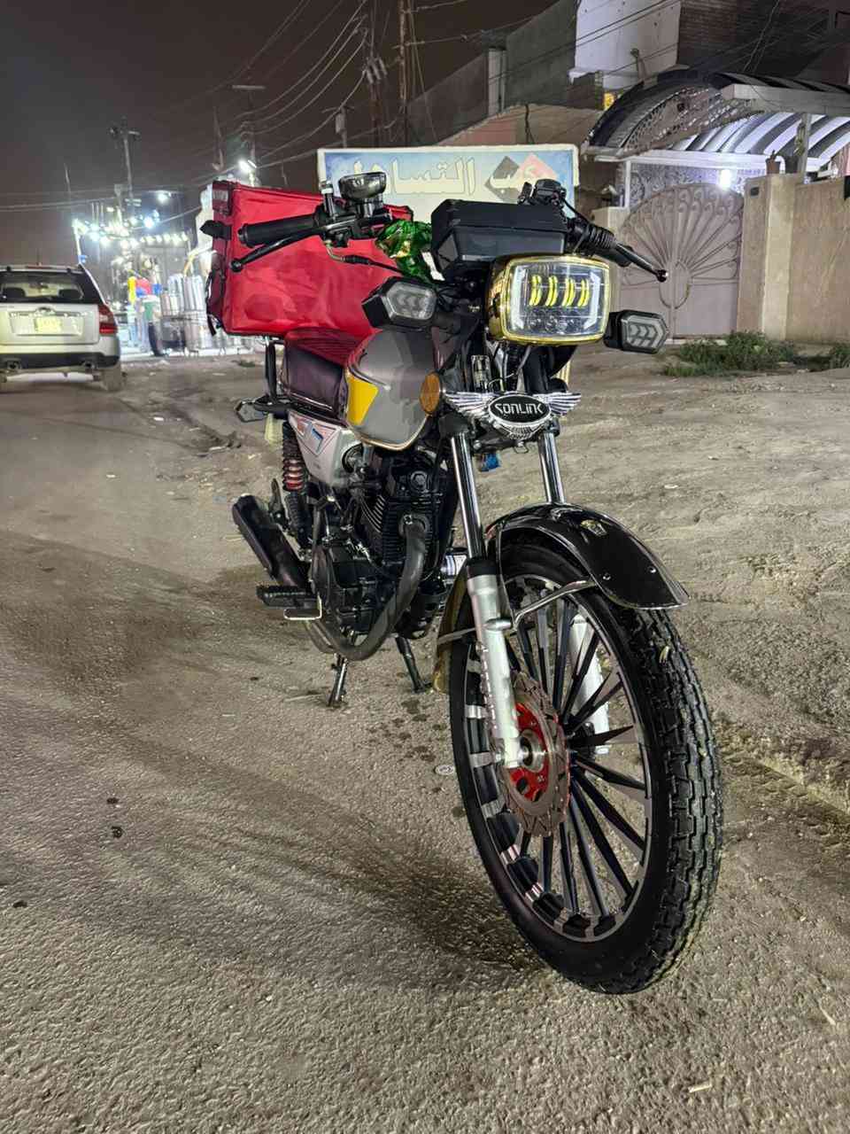 سلام عليكم دراجه سونك البيع دراجه موديل 2024جديده دراجه كدامك عينك مابيه اي نقص بس لشاره لخلفيه السعر750وبيه مجال حك لجيه لمكان بغداد زعفرانيه ***********
