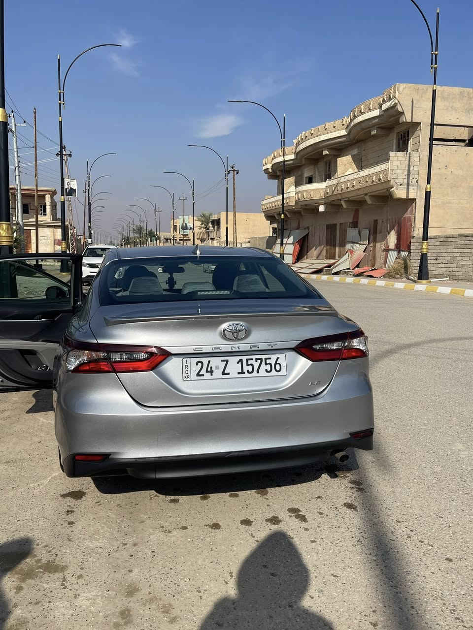 السلام عليكم كامري موديل ٢٣ 
مواصفات LE 
كلين  
مال جناي بالواقع احلا من الصور 

السعر ٢١٠$ وبيها مجال 

الرقم *********** للتواصل
