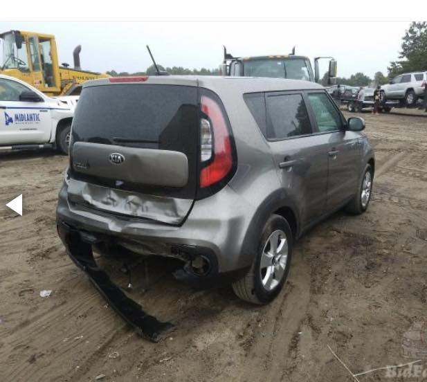 سيارة كيا سول ٢٠١٩ وارد امريكي
ماشية ٤٥ مكانها بغداد الجادرية رقم اربيل 
السعر 125$
***********
