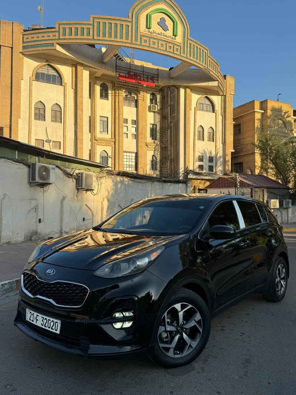 سبورتج للبيع فقط موديل 2019
رقم سليمانيه بأسمي

 مواصفاتهه
داخل جلد احمر
شاشه
كامره
بجم زنون
ماشيه 71Ml 
كير ومحرك مكفولات ممفتوحات
حداديه جديده
السياره مناقصها شي
تبريد ثلج منضومه جديده
مضلله بلكامل تضليل امريكي

سعرهه 140 $
مكان السياره
بغداد / الاعظميه 
رقم الهاتف للاستفسار
*********** علي
صور حادثها وسونارها بلمنشور قطعتين فقط صبغ جاملغ وبنيد الباقي مكفول دواخل مكفوله بغداد, العراق

