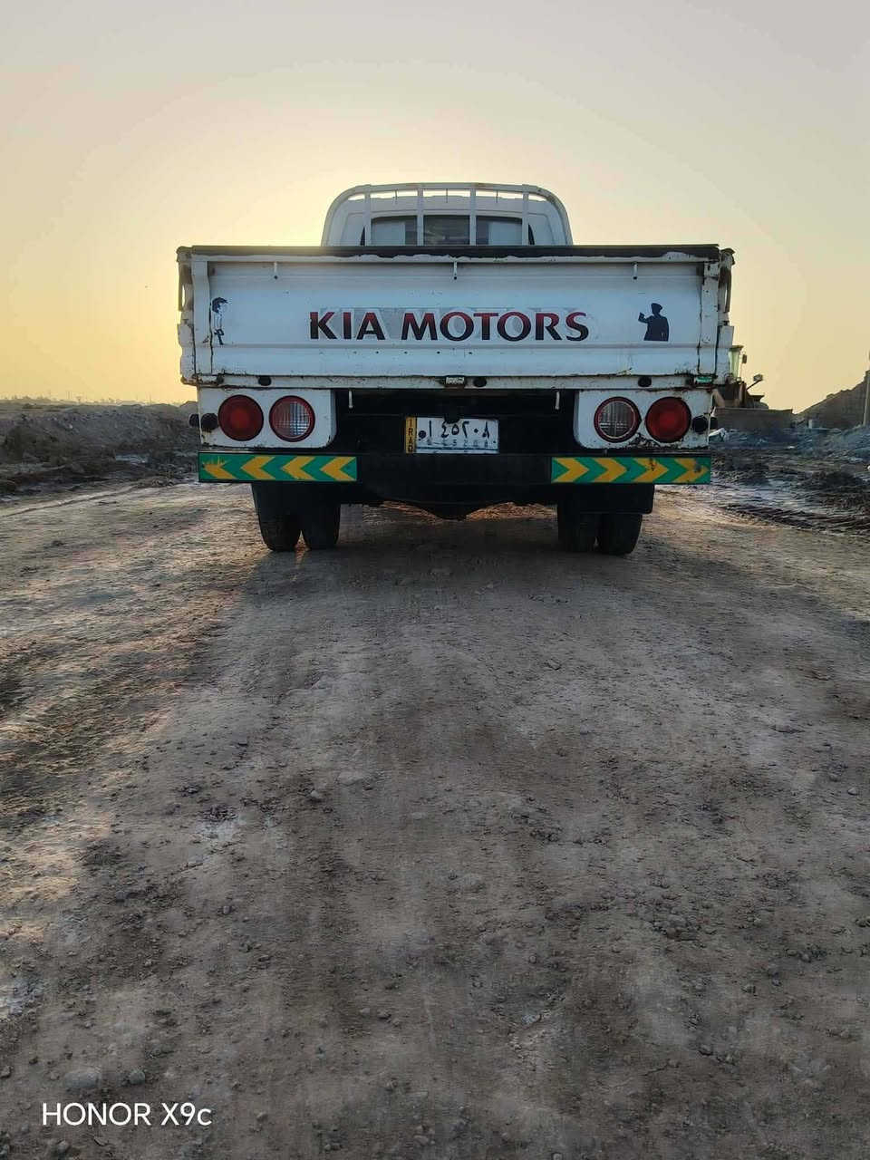 السلام عليكم سياره للبيع موديل 17 مقفوله كفاله عامه تخم تواير جديد كهربائيات شغاله سنويه 29 مكان الناصريه ***********
