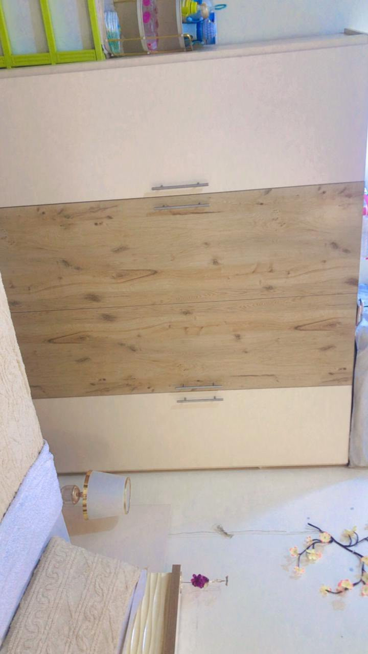 السلام عليكم غرفه تركيه 5 قطع نضافه ‎95‎%‎
مكاني بغداد الشعب شارع الصحه 800 وبيه مجال ***********
