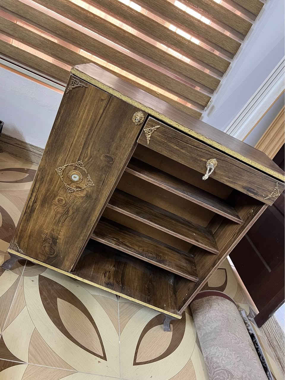 لە هەولێر، شوێن پێڵاو بۆ فرۆشتن بەرزی 98 پانی 98 
سحر 30هەزار أربيل, العراق


**إذا كنت صاحب هذا الإعلان وتريد حذفه لأي سبب، رجاءا أرسل رسالة إلى الدعم الفني**