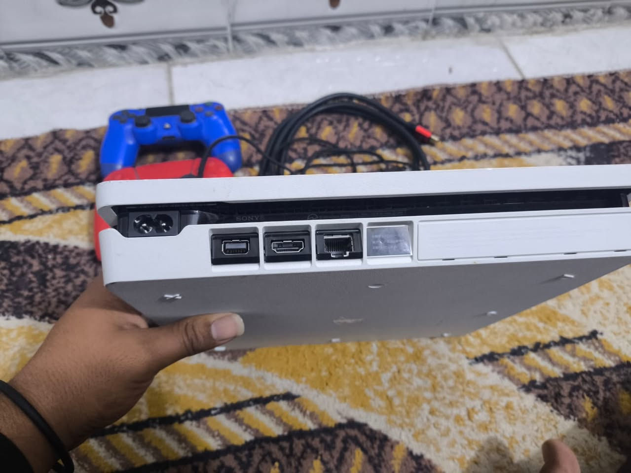 بلي فور سلم لوك ستيكر معا جويستكين كامل ملحقات بسعر  ٢٥٠ وبي مجال يفوتكم ولله


**إذا كنت صاحب هذا الإعلان وتريد حذفه لأي سبب، رجاءا أرسل رسالة إلى الدعم الفني**