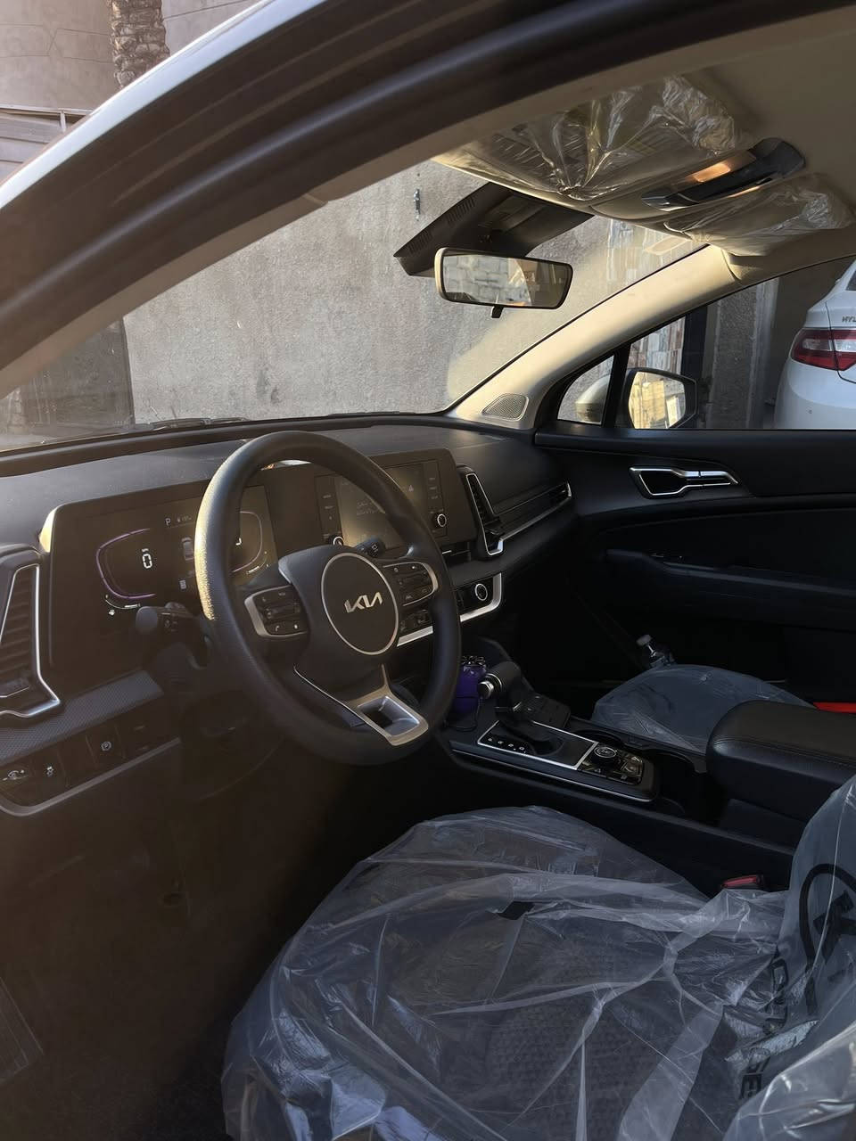 السلام عليكم سبورتاج ٢٠٢٣ للبيع
وارد امريكي حادث جدا خفيف بدون ايرباك بدون صبغ ليبل واحد 

السعر ١٩٧$ بيها مجال 

مواصفات نص فول تبريد قطعتين  ،كشنات تدفئة، رادار مانع تصادم، قيادة ذاتية + محافظة على المسار ،حساسات، مانع   انحدار ، اوتو هولد ، اوتو ستارت ، فيو كاميرا  ، 4 وضعيات قيادة ،قفل اكسل ، سايد بريك بصمة ، زينون ، بك لايت LED ، شاشة ابل كارد بلي واندرويد وايرليس + كاميرا خلفية وكل المواصفات المعروفة لفئة 4x-LX

السيارة على وضع الشركة تراي زيرو 
صور الحادث بالمنشور
موبايل 
***********
