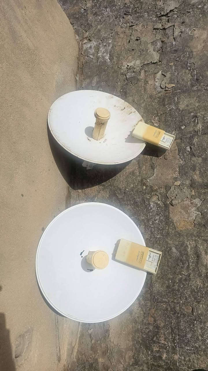 نانو بور بيم ٢ 
سكترات ٢ 
روكت ٤
دش30 ١
دش32 ١
ميموسه ٢
هب ٤٠١١
نانو ستيشن  ٦ قطع كلهن شغلات وعلفحص   قيمهن شلع ودزلي خاص وسعرك اذا عجبني توكل بلله توصيل كافة محافضات العراق ***********
