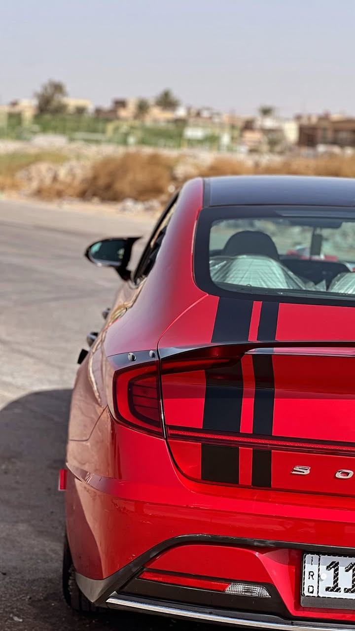 سلام عليكم شباب سوناتا 2021 لون احمر المميز سونار موجود بل صور مكينه وكير مكفولات
4 انضمه قيادة
فول تحكم ستيرن
تحديد مسار
قياده ذاتيه
رادار امامي وقوف مفاجاءه 
كامره دواره 
شاشيه حجم كبير
كاربلي 
اوتو هولد 
صندوق بصمه 
 تخم تاير جديد 
ويل تخم جديد 
بطاريه جديده
 تخم دسكات جديد من محل الرفاعي ضمان سنه 
صدرها جديد 90‎%‎
سياره جديده ربع متصرف عليها رقم بغداد بأسمي تحويل ثاني يوم سنويتها جديده  مكاني بغداد الحسينية مال راشدية سعرها 150 ورقه وبيها مجال

***********
