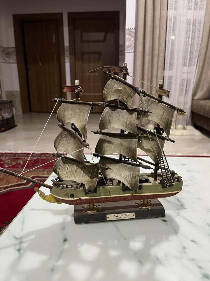 السلام عليكم انتيكات للاستفسار الاتصال على الرقم ***********
