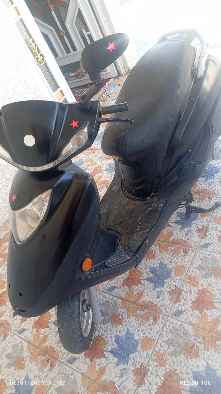 السلام عليكم دراجه سبيسي جاهزه كله شغال
سعر 250 واسط الحي
***********
