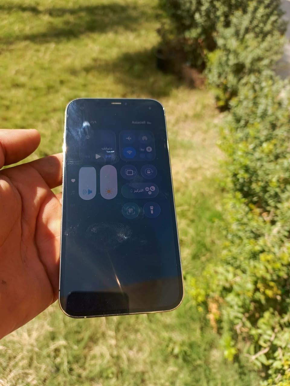 سلام عليكم 12برو ماكس 
A/Z يعني دبل شريحه جهاز وتر وين مايعجبك افحص أي قطعه مامستبدل بي كارتون اصلي مطابق كيبل اصلي ذاكره 128 
بطاريه ٧٩ جهاز بي فطر بل كأمره فور واحد فقط لا مغوشه ولا أي مشكله بيه فقط جامه 
سعر ٣٥٠ مكاني كربلاء رقمي ***********
