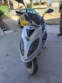 دراجة نارية 🏍️ للبيع ماطور شغال للبيع  نوع سايم غير مسجل السعر مناسب ج...