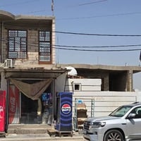بيت ومشتمل منطقه التنميه شارع الغشام بدايه الشارع ركن مع محل أسواق للب...