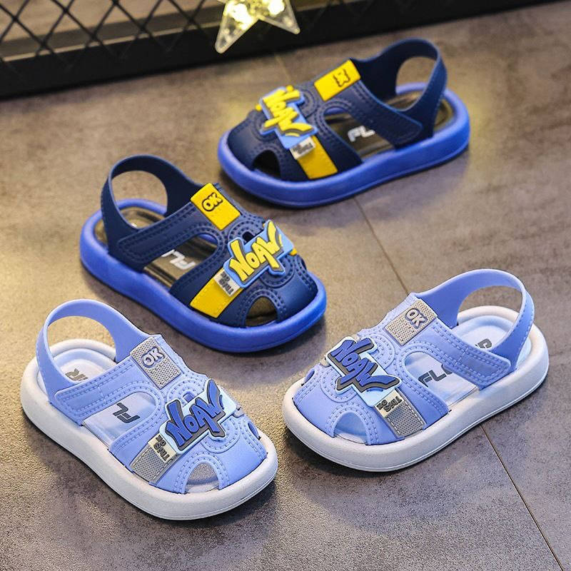 ⁨ �
السعر بس 5 آلاف 😱

صندل ولادي أوربي موديل جديد 🆕
خفيف جداً ومريح وعملي للاستخدام اليومي 👌

👣 القياسات: من 21 إلى 25
🎨 متوفر بثلاثة ألوان حلوة

✨ خفة + راحة + ستايل أنيق لطفلك

📍 العنوان: واسط / الكوت شارع الأطباء
قرب د. علي ياسر وقرب اكسسوارات فد شي 2⁩


**إذا كنت صاحب هذا الإعلان وتريد حذفه لأي سبب، رجاءا أرسل رسالة إلى الدعم الفني**