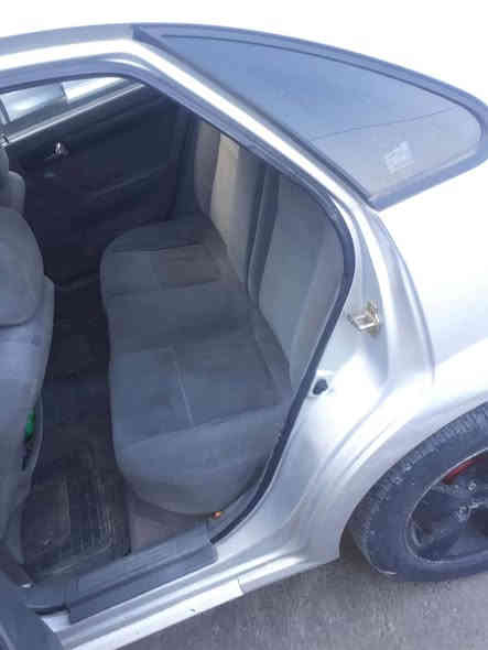 ئوپترا ٢٠٠٦
رەنگ سلڤەر
گێر و مکینە بشەرت 
گێر ئوتوماتیک 
مواسفات عادی 
داخلی گەلەک پاقژ
... 
سبخا وێ ٣ نیڤ قتعەنە یعنی نە قتعە کاملن 
و یا کحلی و سنگ و پشت کەبسن بێ داخلی
.....
سعرا وێ ٦٣ و مجال
 غرامە ٢٦٠ هوار دێ ژسعری هێنە خار

رقم : ***********
*********** دهوك
