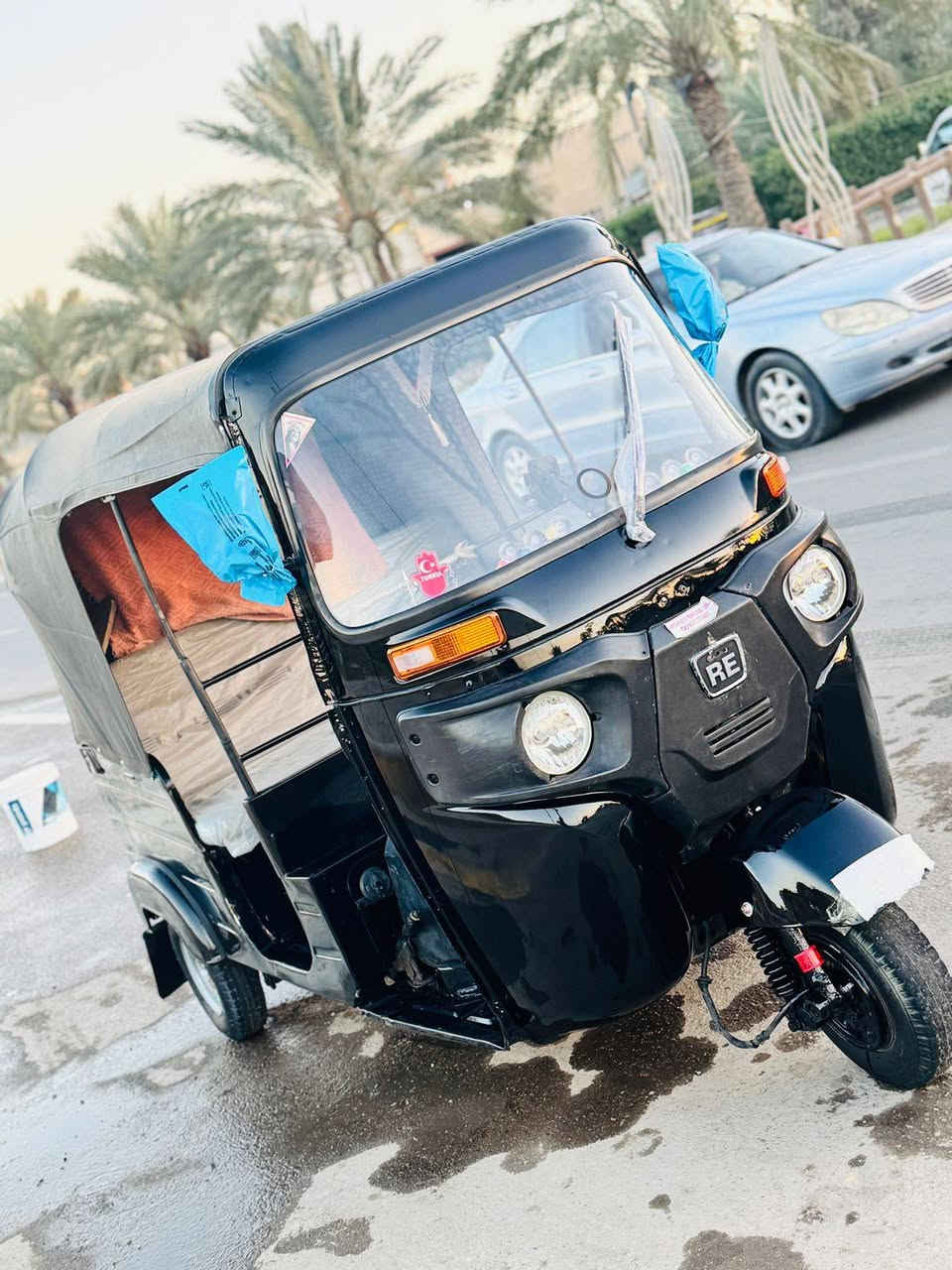 سلام عليكم شلونكم شباب تكتك لبيع موديل 2016 /11 /28  تكتك حلوه نظيفه تعمير عام صبغ جماليه السعر 4500  بيه مجال كهربائيات كلها شغاله اوراق المصطفى مدفوع بس جمرك من الرقم الالوان بغداد شعب حي التجار رقم الهاتف *********** اتصل علي وبخير وتدلل 📞🫶🏻
