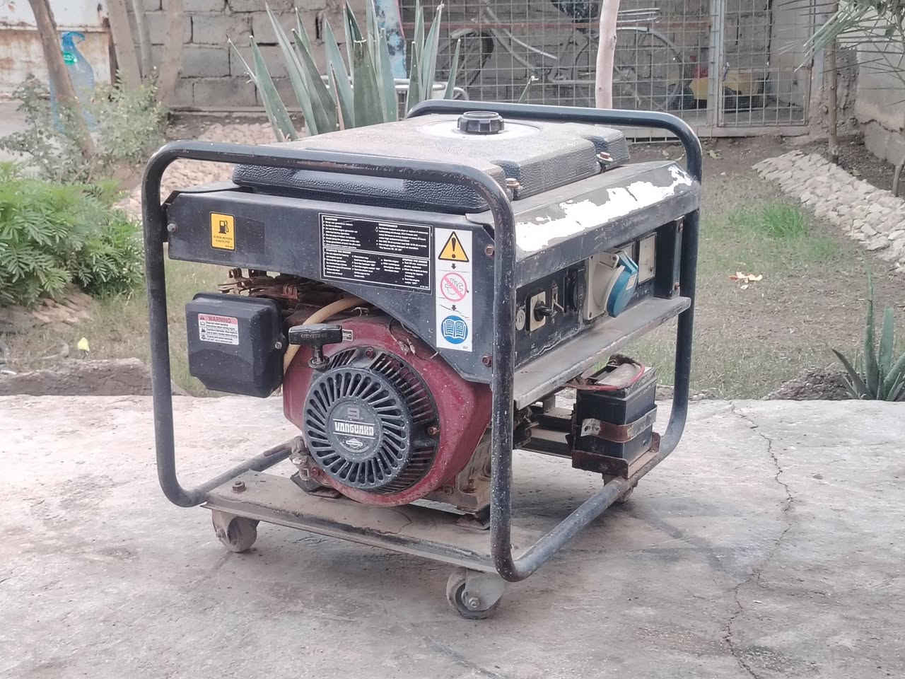 مولد اقصى ياباني ٥كيفي متروكه السعر ٢٠٠ الف هاتف ((***********)) ((***********)) الكورك بي واتساب يوجد خدمت توصيل العنوان بغدا د تاجي
