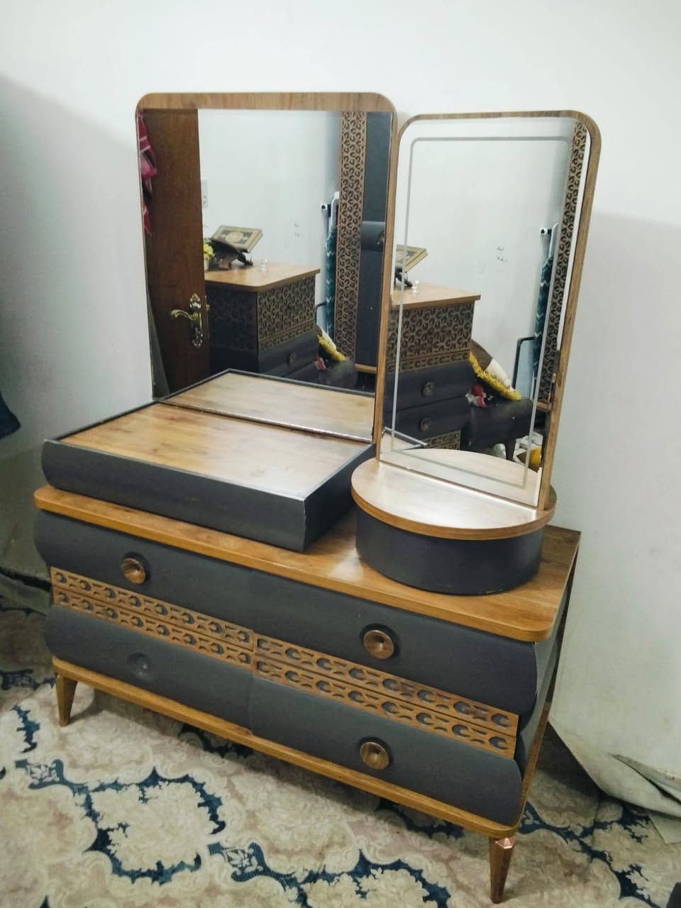 غرفه تركيه نضيفه جدا
***********
