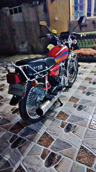 سلام عليكم نامه موديل 24 نضيفه المحرك نضيف اوراق كورتونيه الالسعر 550 وبيهه مجال شي قليل حك الجيه مكاني ادياله الخالص الرقم ***********
