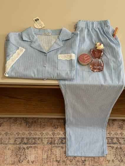 Pyjama tress boutonnée bzzf classe et confortable 🤩 et en plus tissus bared khfif ✨️❤️ البليدة, الجزائر


**إذا كنت صاحب هذا الإعلان وتريد حذفه لأي سبب، رجاءا أرسل رسالة إلى الدعم الفني**