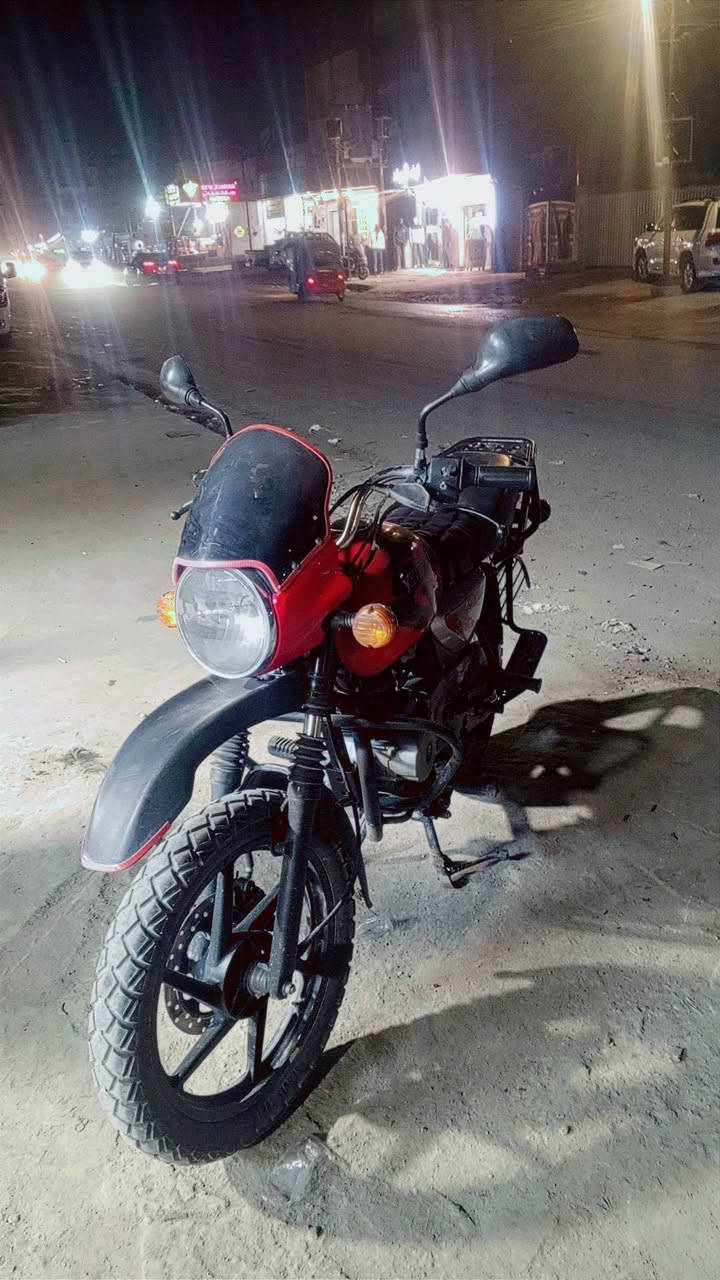 بوكسر موديل 2023 مرقم دراجه حلوه مابيهه نقص كلهه شغال مجفته شركه مكاني بلديات سعر مليونين وبيهه مجال
رقمي ***********
