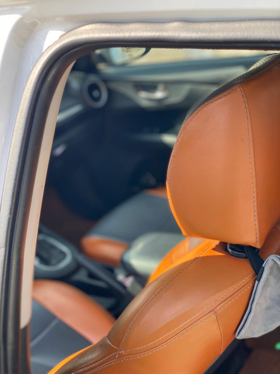 السلام عليكم فورتي رقم بغداد بأسمي تحويل ثاني يوم تبريد حدادية مكينه فول الفول موصفات نص فول تسمى مديل ٢٠ كي فورتي سياره بيه منضومه غاز ⛽️ مبدل الكير ايتي سيارة نضيفه وخير من الله مكان السيارة طويريج 
السعر 125 وبيع مجال حك الجيه 

***********
