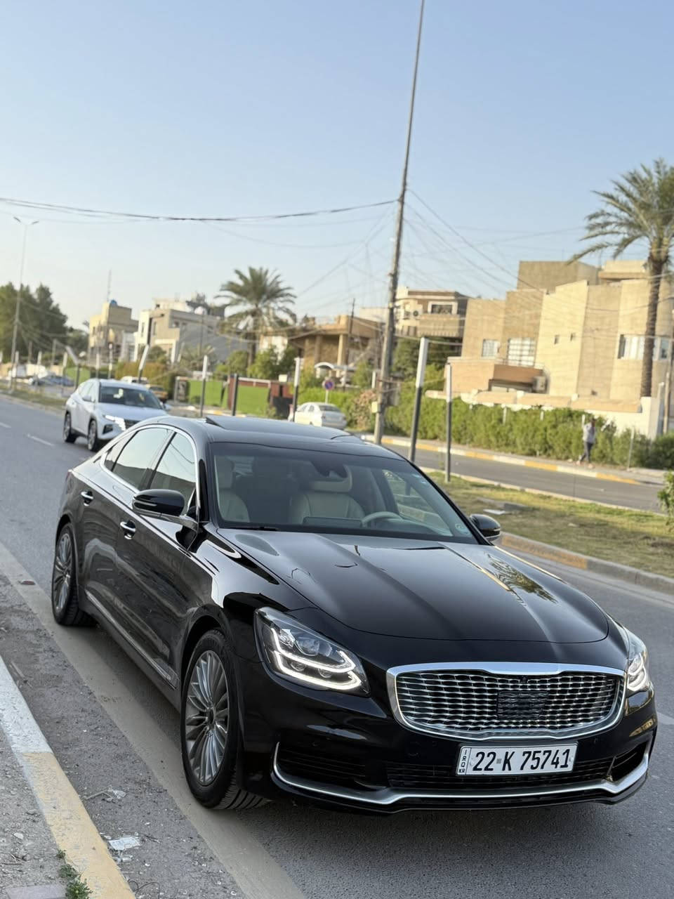 كيا K9 خليجي موديل 2021 اعلى موصفات 
فول لفول VIP 
رقم اربيل بأسمي تحويل مباشر 
سياره كلش جديده تخم تاير ادامه كامله 
ماشيه 107 كيلو  
بيه قطعتين صبغ مكينه كير كهربائيات جدد السعر 21 ونص مكان السياره بغداد حي الخضراء ***********
