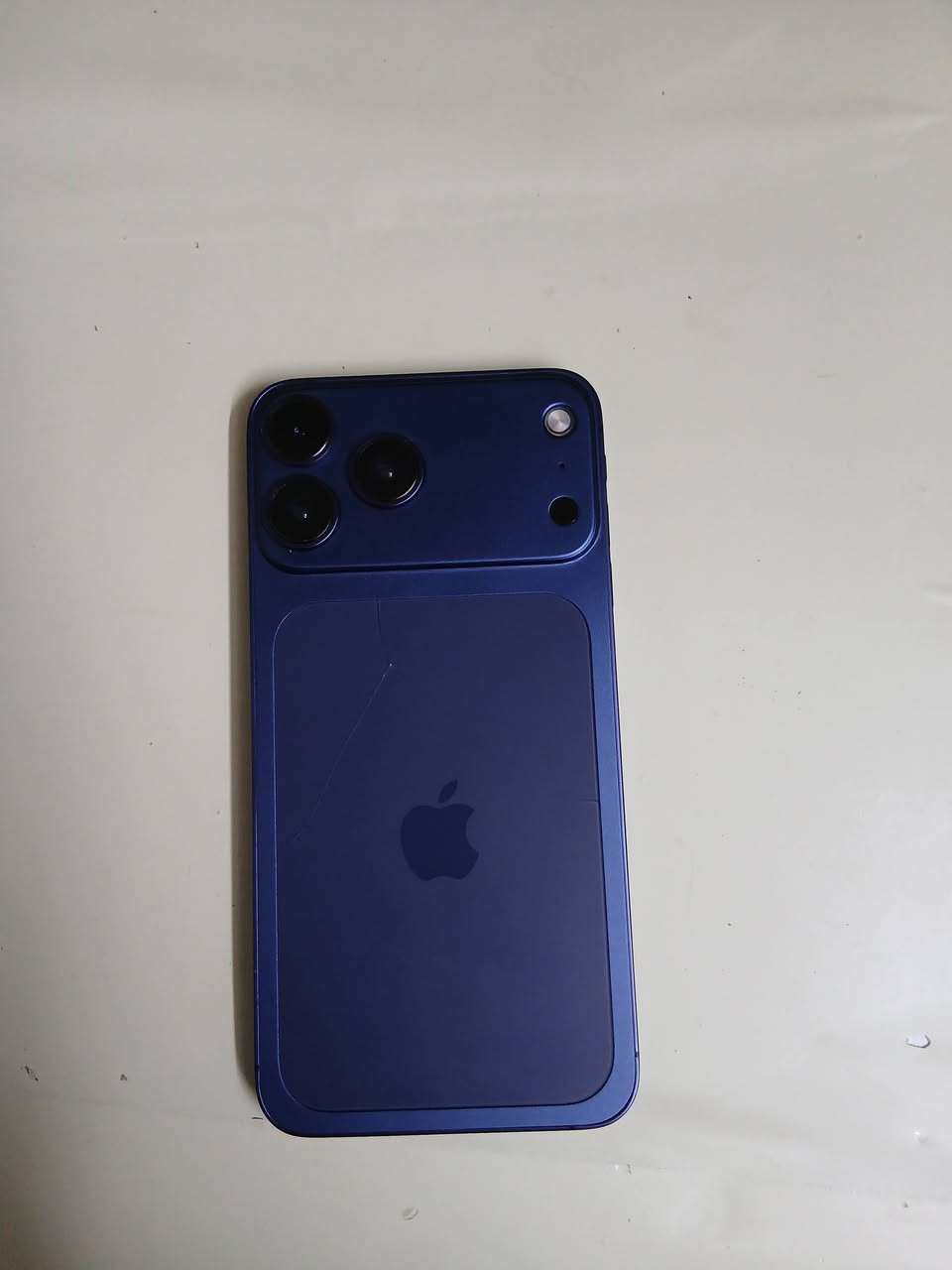 للبيع ايفون اكس ماكس محور ١٧برو ماكس ذاكره ٦٤ بطاريه ١٠٠ جهاز لووك فقط مبدل بطاريه وبي فطر خفيف بالضهر جهاز ع البلاد بالشرط دبل سيمكارت
السعر ١٥٠ قفل 
***********
