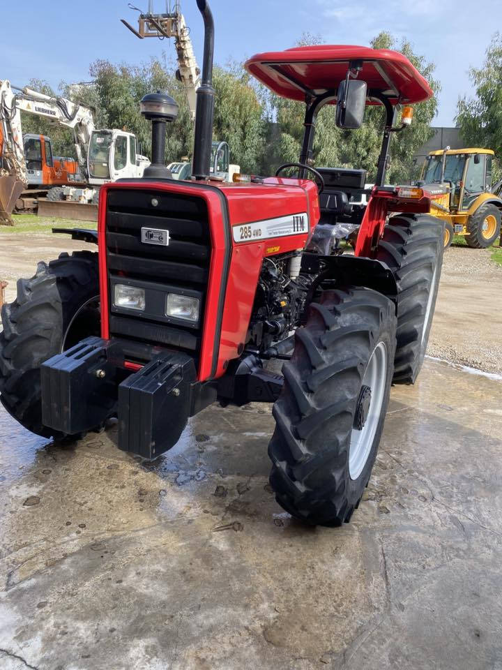 مكينة فوركسن حجم 285 موديل 2024 رقم سليمانية بسمي مكينة جديدة ماشية 400 ساعة برغي مامفتوح كوله شريكه عنوان كلار رقم موبايل *********** كورك ***********
