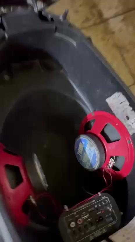 بوليس كابريتر دراجه ناعمه كفرات بلاد دراجه خير من الله نضافه ١٠٠/٩٠ دراجه معروضه ب ٧٥٠ وبيها حك جيه مكان بغداد حي اور


**إذا كنت صاحب هذا الإعلان وتريد حذفه لأي سبب، رجاءا أرسل رسالة إلى الدعم الفني**