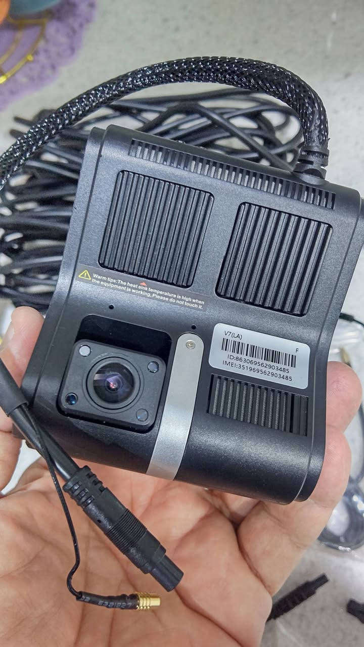 كامرا داش كام ماركة عملاقه مع هديه كيبل توصيل ضد الماء 12 متر وتحويله سعرها بالواقع 270 الف معروضة ب150 الف قطعه وحده باقيه


**إذا كنت صاحب هذا الإعلان وتريد حذفه لأي سبب، رجاءا أرسل رسالة إلى الدعم الفني**