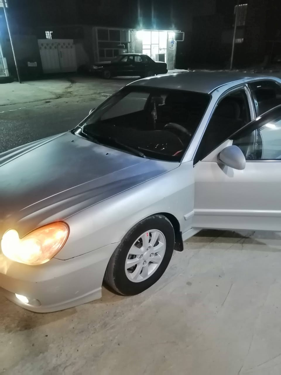 للبيع سوناتا وفود موديل ٢٠٠٥ مكان سياره بابل الإسكندرية سعر ٦٥ وبيها مجال 
***********
