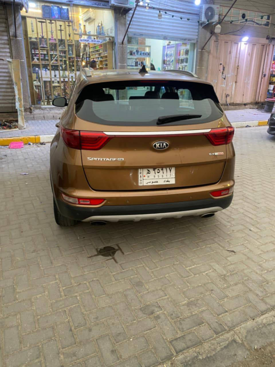 للبيع سبورتج 2017 رقم بغداد 
فول مواصفات للاخير 
محرك 2000 تيربو 
صور الحادث بالمنشور مكانها بغداد 
السعر 135


**إذا كنت صاحب هذا الإعلان وتريد حذفه لأي سبب، رجاءا أرسل رسالة إلى الدعم الفني**