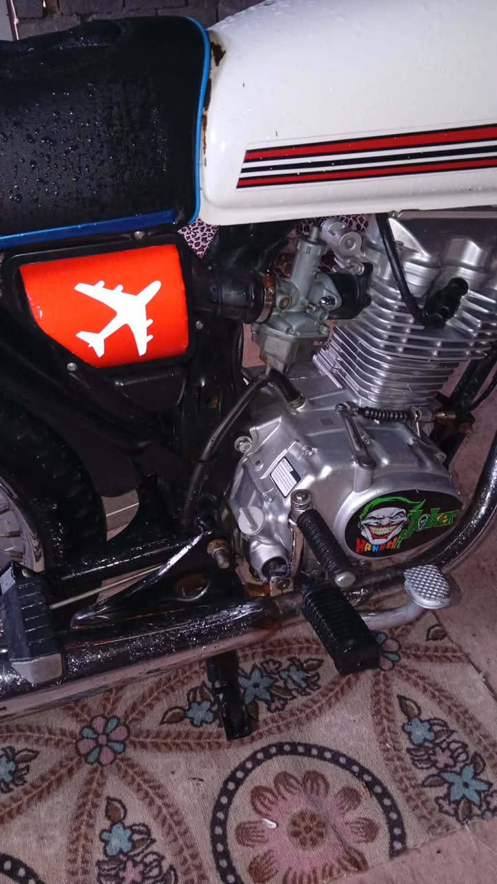 دراجه نامه نظيفه كلش للبيع السعر 600 وبيها مجال كلك ناصريه مركز 
*********** واتساب
