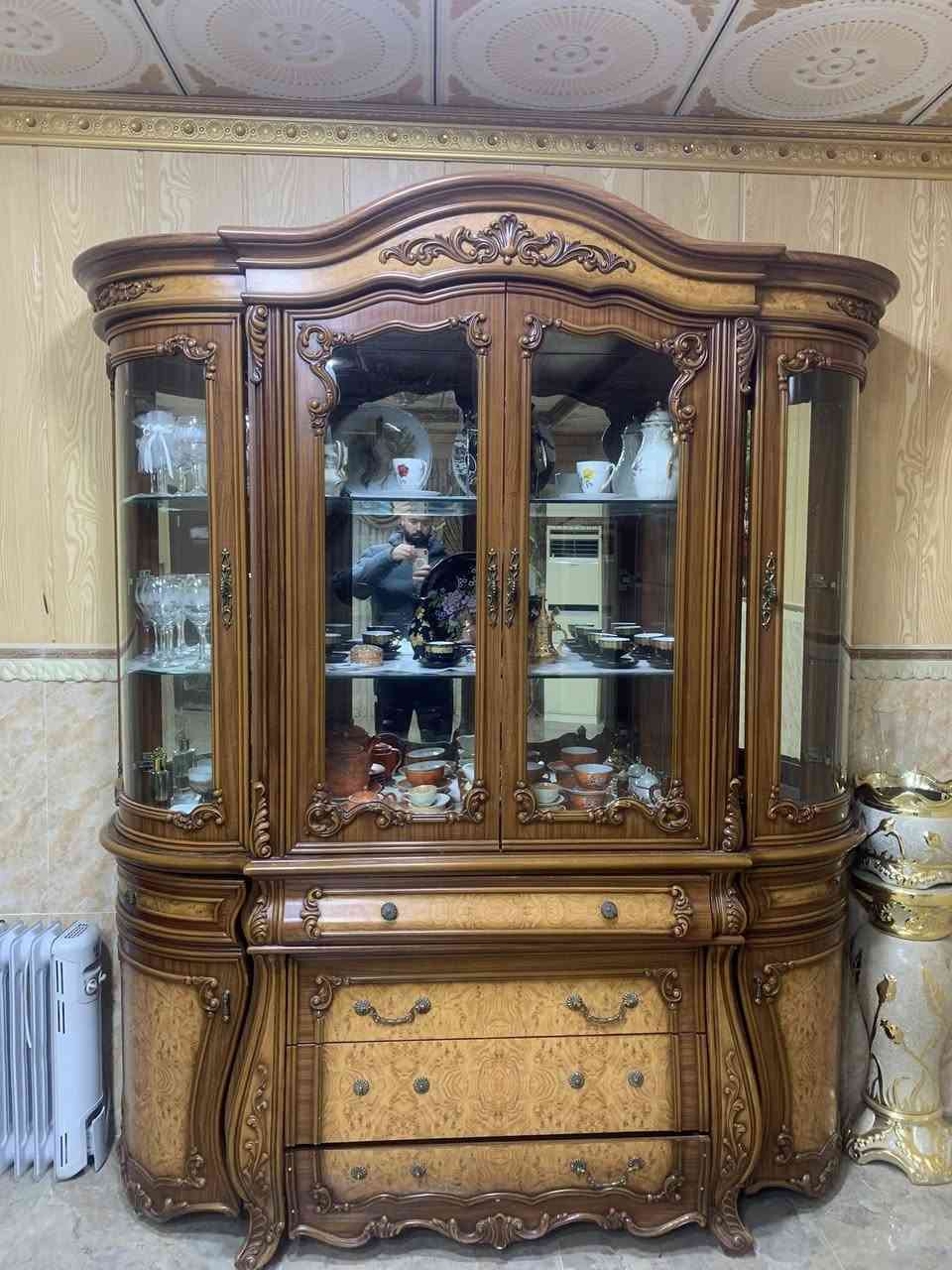 سلام عليكم
معرض نضيف 150+ سبلت طنيين شغال بس بي ليك سعره 200 وبيهم مجال مكاني كركوك قادسيه اولى ***********
