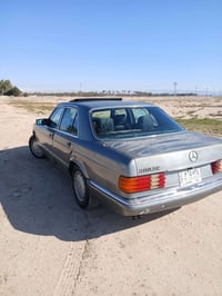 مرسيدس 300CE • ١٩٩٠ • الزعفرانيه
