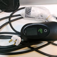 تتوفر لدى شركة سما السدرة شواحن  ( منظمات شحن) للسيارات الكهربائية  بج...