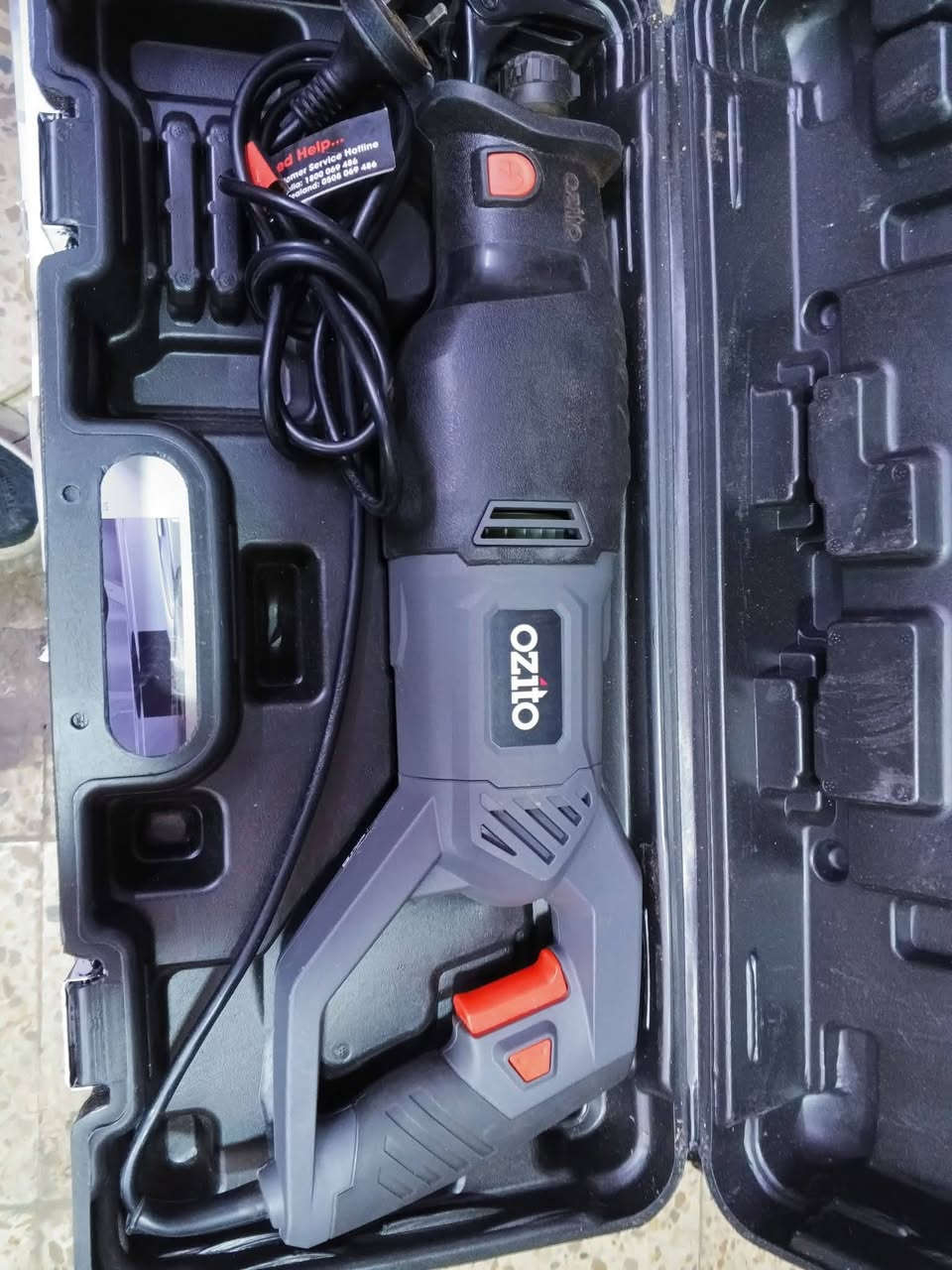 السلام عليكم 🙋🙋 
منشار ترددي كهربائي
 ماركه اوزتوا استرالي اصلي 
يعمل بقدره 920 واط 
وزن الجهاز ٣ ونص كيلو 
السعر 65 ألف والتوصيل مجانا 
الحجز على الخاص او الاتصال على الرقم 
***********
