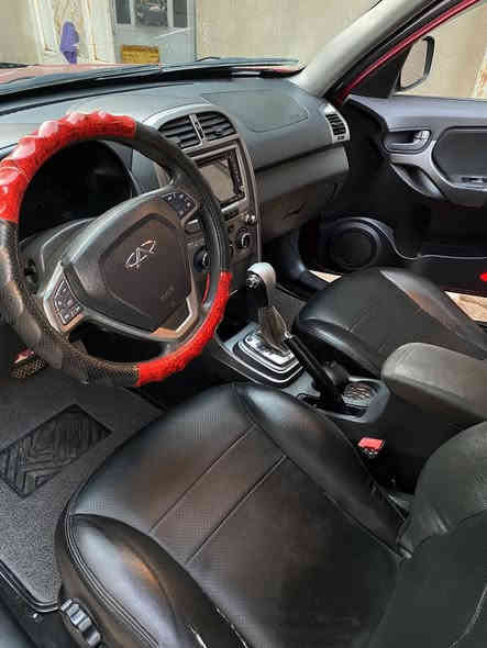 السلام عليكم ورحمة الله سيارة 🚘 تيكو موديل 2014  معجون صبغ ما كو بس بارد بسيط الحمد لله  نعمة من الله اخواني و اخواتي صورها شوفوها و صور السونار هم شوفوها كلش زين تقتنعون بها  اتصلوا على الرقم *********** والسعر (73) و بيها مجال  السيارة موجودة بغداد الاعظمية سبع أبكار
