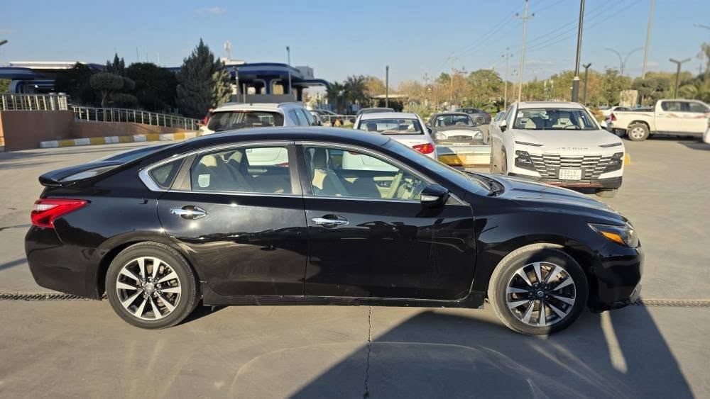 نیسان ئاڵتیما ئەمریکی 
2017 SL
ڕەش
ناوزەرد
کوشن سارد و گەرم
سوکان هیتەر
ڤۆلیۆم
ئاوێنە ئیشارەت
ڕادارە
بەسمە و حاسە
١ پارچەیە تەنها بۆنید و تۆزێک کوتە ساردی هەیە.
ماڵەکە جوان و بێ کێشەیە بێ مەسرفە
4تایەی لۆکی لەژێرە
سەنەوی تازەیە
 بەشەرتی تەحویل و غەرامە
ژمارە مۆبایل
*********** 
     نرخ: ١٢٣ گەڵا
لە کەلارم

نسيان ألتيما موديل 2017 SL فول موصفات.
داخل اصفر
 محرك وكير بشرط
الضرر واضحه ١قطع صبغ شوية بارد/ رقم سلمانية سنويه لحد ٢٠٣٠
هزه جديده
كشن تدفئه جلد
سترين تدفئه
رادار نقطه عمياء
بصمه/
حساسات
لون اسود 
4تايرات جديده
السياره جاهزه
سنویە جدید
رقم تلفون *********** كالار, السليمانية
