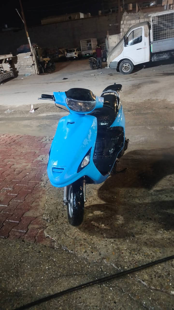 فراشه كلها تعمير جديد دبل رياضي دهن كل 6 ايام أبدله مكينه حاويه صارلها شهر من صعدتها فراشه نضيفه كلش 500 وبيها مجال عنوان نجف  *********** متواجد هنا

