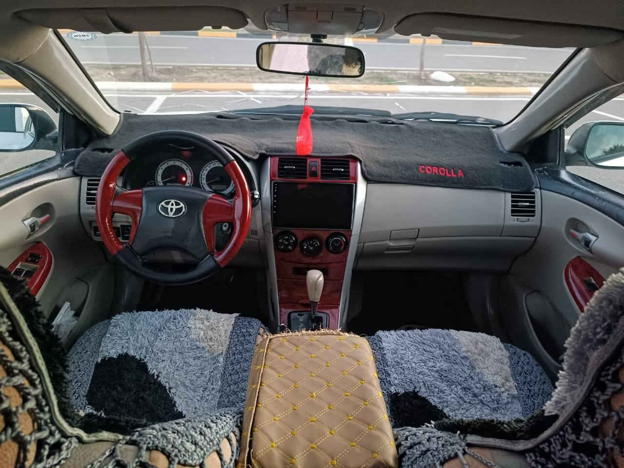 سلام عليكم كورلا موديل 2012 خليجي سياره مكفول من دعاميه الى الدعاميه بيه بس جاملغ واحد مرشوش اثر اشخوط بشرط لا مفتوح ولا معجون ولا ضربه فقط مرشوس  ماشيه 140 حقيقي محرك 1800 سياره بلاد اسبورت وحلوه مال بيت والسونار مرفق  سنويه ورقم وهزه جديده ال 2029 بأسمنه اتريد وكاله او تحويل خلال ساعتين انطيك سنويه بأسمي *********** اتصل وتدلل عنوان قضاء كلار محافظة سليمانيه
