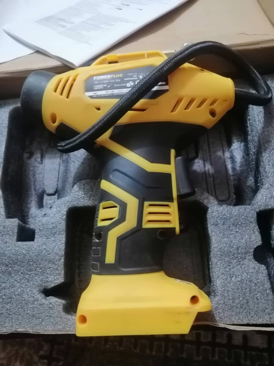 منفاخ هواء محمول للإطارات فارغ انطي سعر وبلعافيه


**إذا كنت صاحب هذا الإعلان وتريد حذفه لأي سبب، رجاءا أرسل رسالة إلى الدعم الفني**